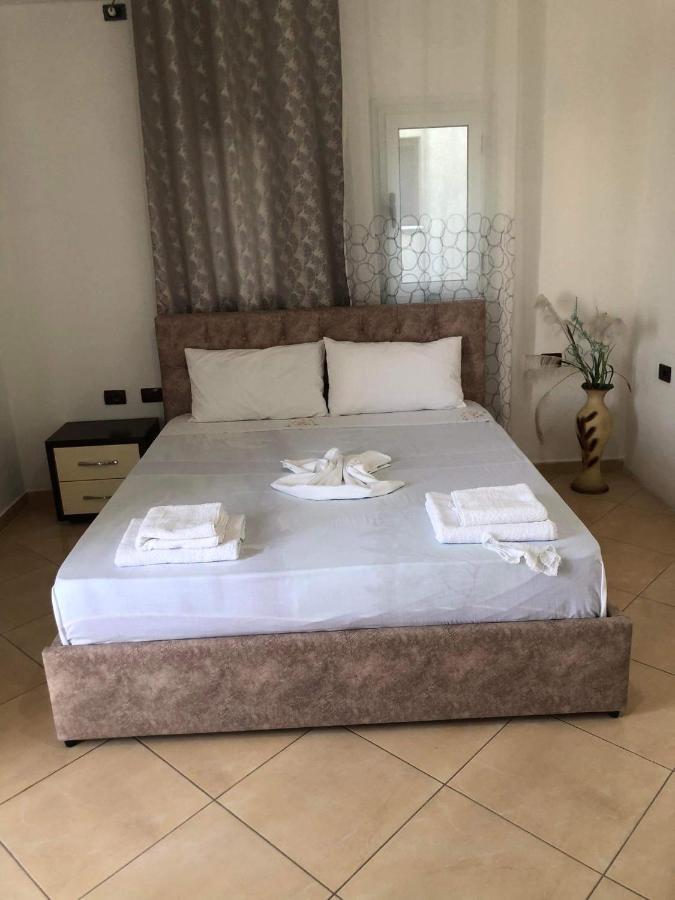 Vila Olti Vlorë Exteriör bild