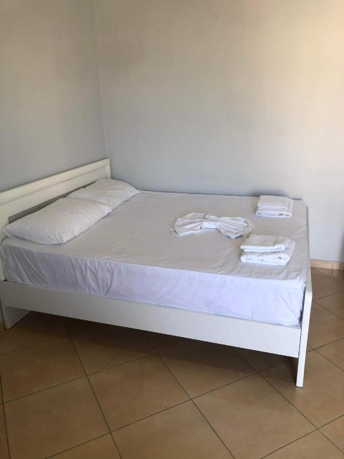 Vila Olti Vlorë Exteriör bild