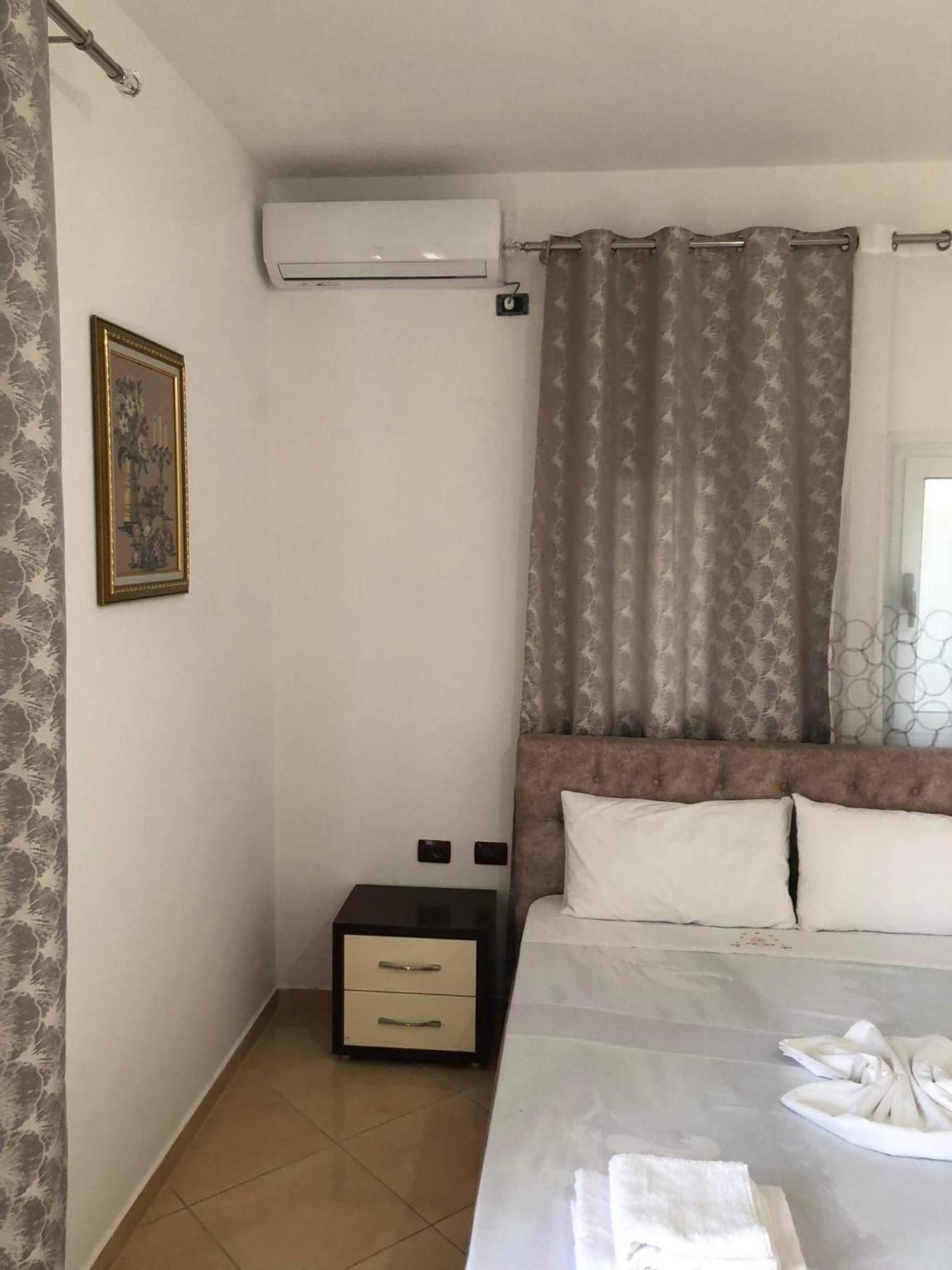 Vila Olti Vlorë Exteriör bild